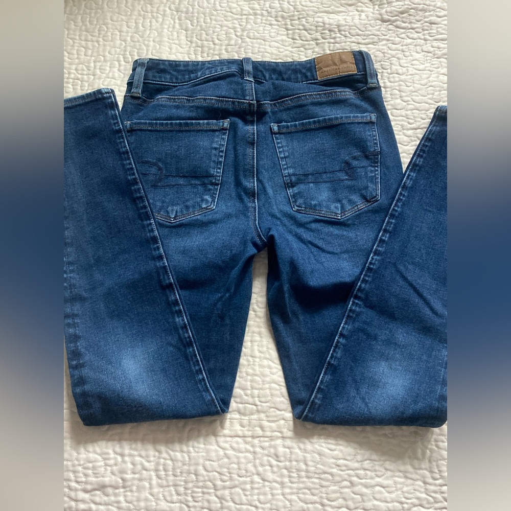 American Eagle size 2
